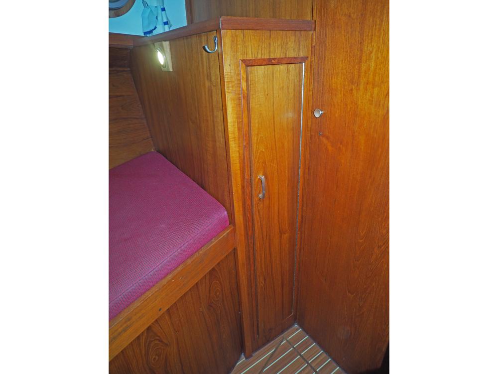 Fore ship, Accommodation